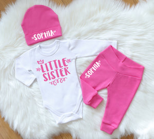 Personalized Little Sister Outfit - Custom Baby Girl Gift Set in Pink, Perfect for Take Home